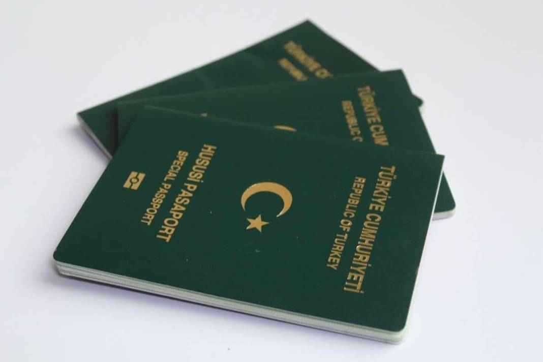 Yeşil pasaporta vize uygulaması ile ilgili Cumhurbaşkanlığı'ndan açıklama geldi 2