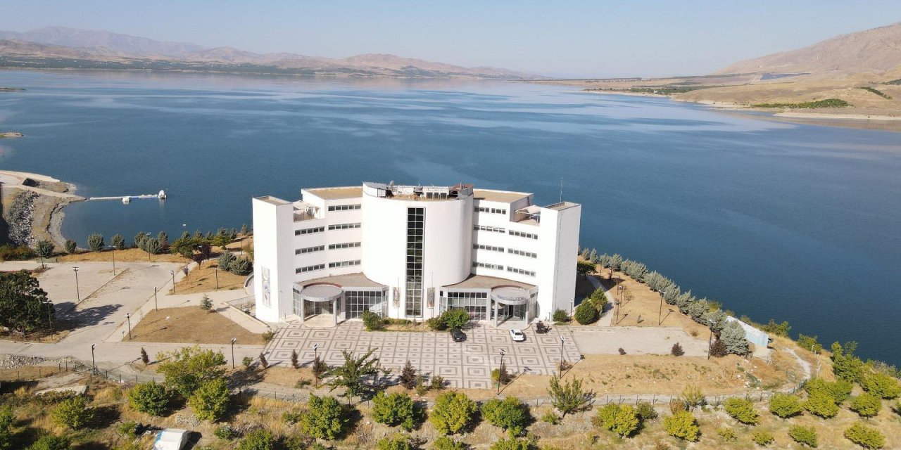 Milli Eğitim Akademisinin Kurulacağı 12 İl Belli Oldu: 8 Akademinin Konumu Kesinleşti