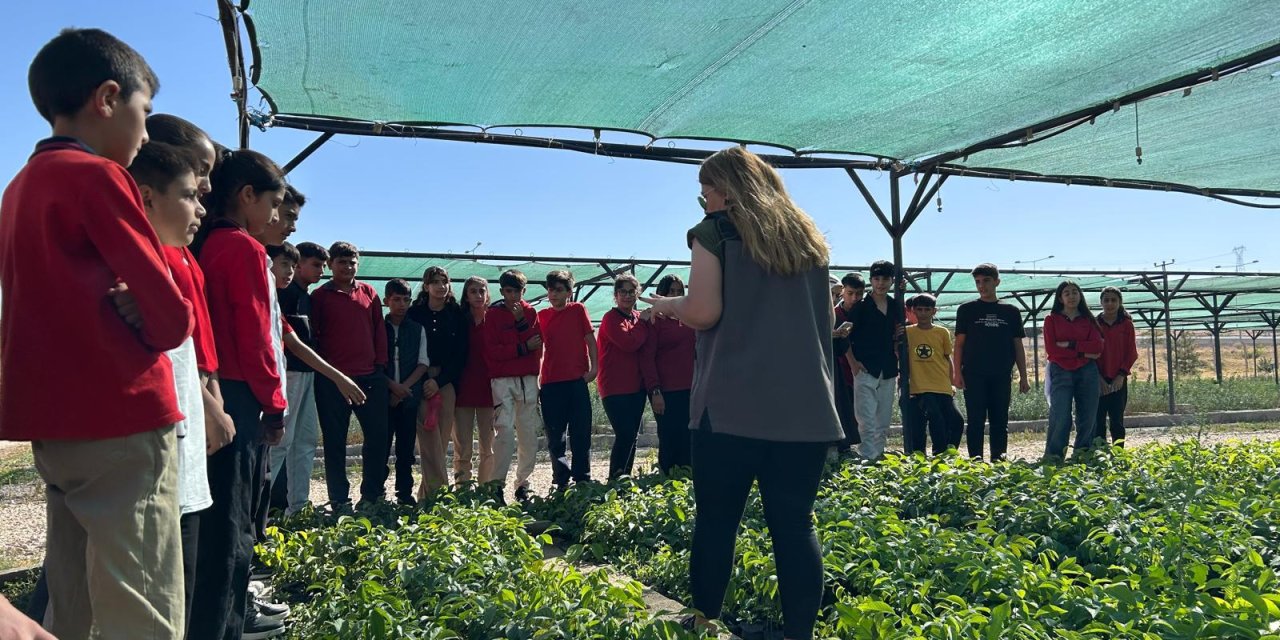 Van'da Yeşil Vatan Projesi Kapsamında Öğrencilerin Bilinçlenmesi Sağlandı