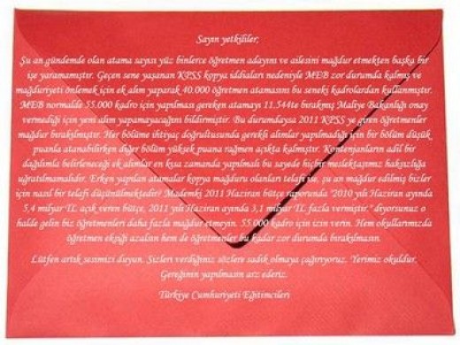 Atanamayan Öğretmenlerden Kırmızı Zarf Eylemi