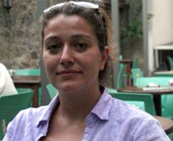 AYÖP'ten 'yem' cevabı: "Bakan Dinçer’e bir çuval yem göndermek gerek!"