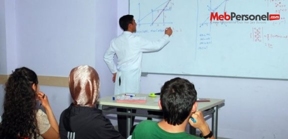 Dershanede çalışana, sözleşmeli öğretmenlik yolu açıldı