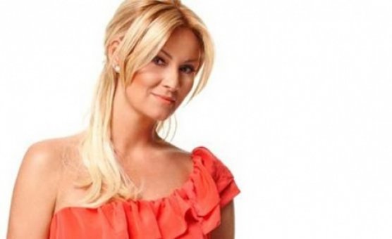 Pınar Altuğ öğretmenlerden anlayış istedi