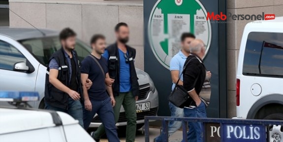 Erzincan'da kamu görevlisi 12 kişiyi gözaltına alındı