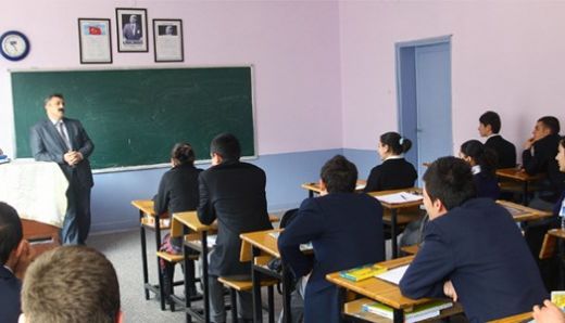 Liseye başlayanlara da uyum eğitimi