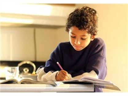 Okuma Yazma Bilmeyen Öğrenciler Neden 2. Sınıfa Geçiriliyor?