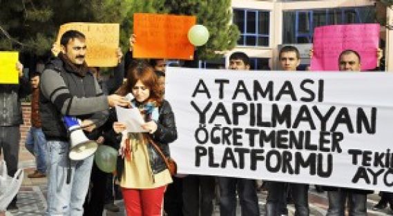 O diplomayı aldıysak ‘Öğretmeniz’