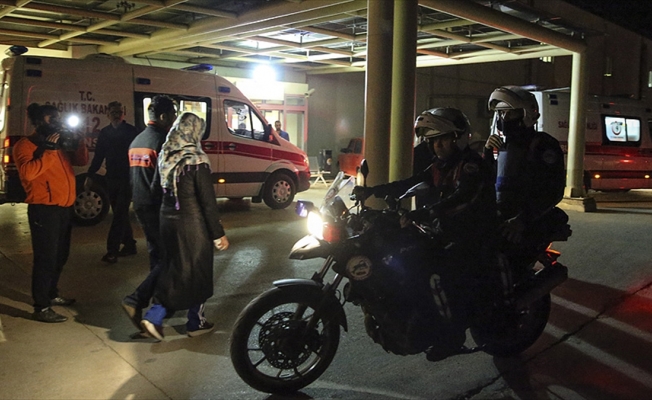 Adana'da PKK yandaşları 1 polisi şehit etti