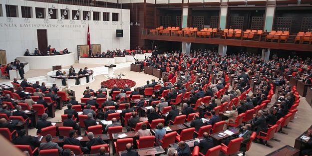 İİBF'lerin Öğretmen Olabilmesi İçin Kanun Teklifi Verildi