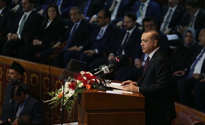 'Bu katil sürülerini İslam aleminden söküp atmalıyız'