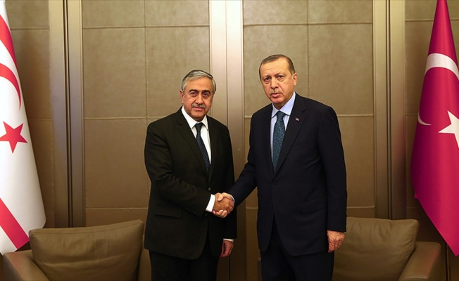 Cumhurbaşkanı Erdoğan KKTC Cumhurbaşkanı Akıncı ile bir araya geldi