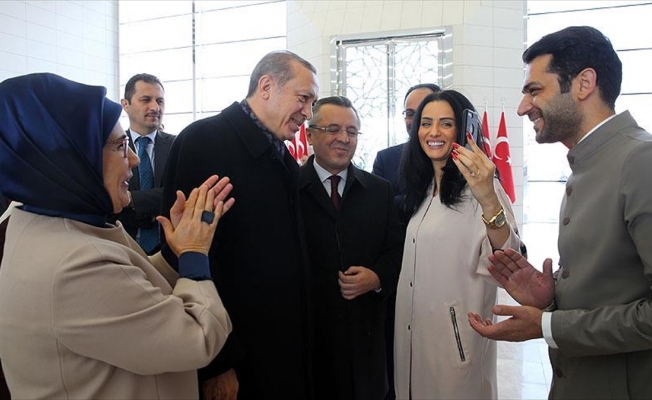 Cumhurbaşkanı Erdoğan oyuncu Yıldırım'a kız istedi