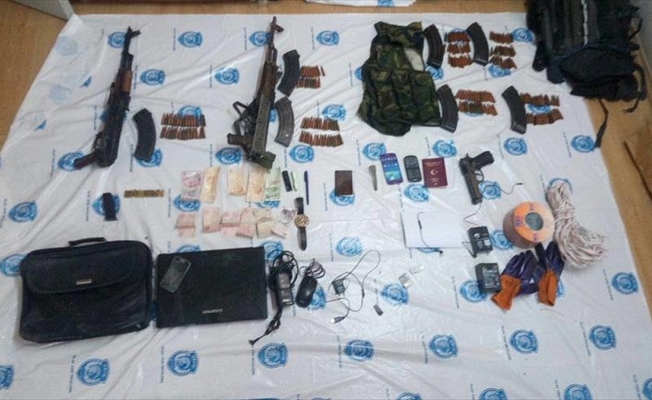 Diyarbakır'da iki evde silah ve mühimmat bulundu
