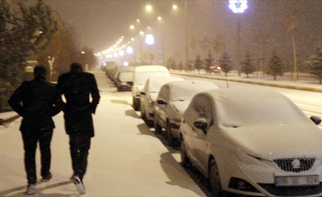 Erzurum beyaza büründü
