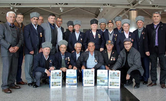 'Gazi' oldukları Kıbrıs'a 42 yıl sonra gidiyorlar