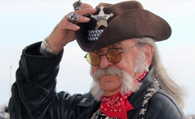 İstanbul'da 59 yıldır "kovboy gibi" yaşıyor