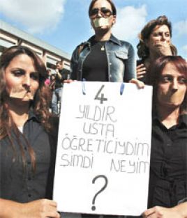 USTA ÖĞRETİCİLER ABDİ İPEKÇİ PARKI’NDA EYLEM YAPIYOR….