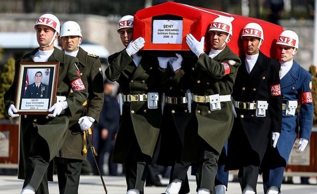Şehit olmadan önce silah arkadaşını kurtardı