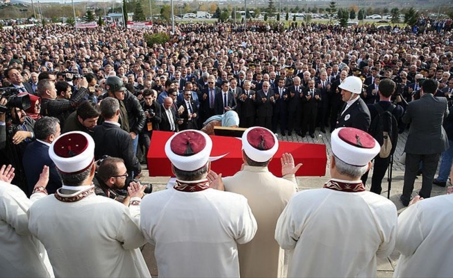 Şehit kaymakam son yolculuğuna uğurlanıyor