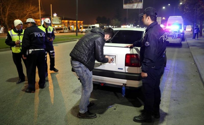 Standart dışı plakalı araçlara ceza yağdı