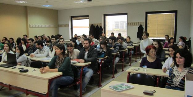 MEB'e giden akademisyene 2. görev aylığı