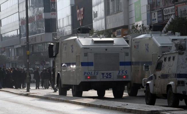 Van'da gösteri ve yürüyüş yasağı