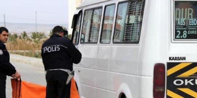 Anaokulu öğrecisi, servis minibüsünün altında öldü