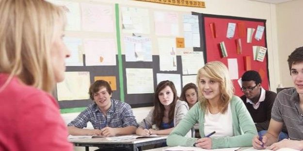 Öğrenciye ders seçme özgürlüğü