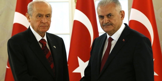 Bahçeli ve Yıldırım Anayasa için bir arada