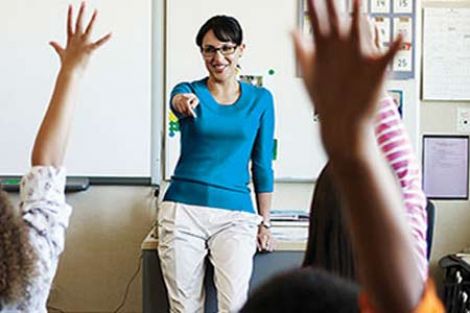 FELSEFE BÖLÜMÜ MEZUNLARI KADERİNE TERK EDİLEMEZ