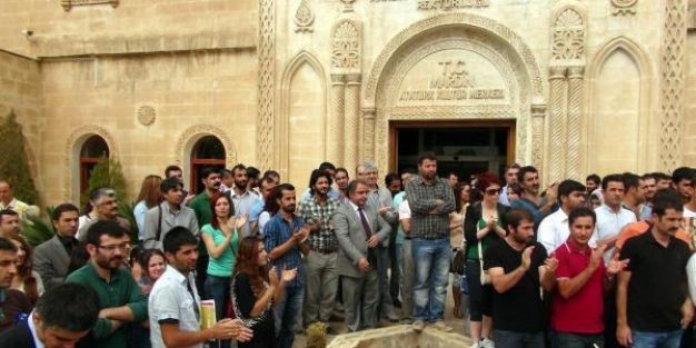 Kürtçe öğretmenlerinin atanma talebi