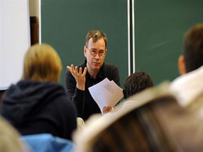 Ücretli Öğretmen Görevlendirme