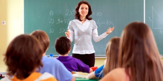 Ağrı'ya toplam 2 bin 300 öğretmen atanacak