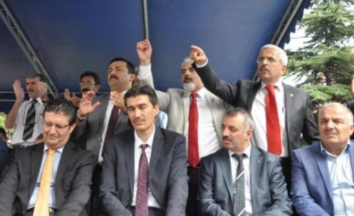 Bursa'daki  Eylem Yeri ve Şekli Sendikalara Yakışmadı