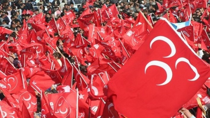 MHP'de 4 isme ihraç talebi