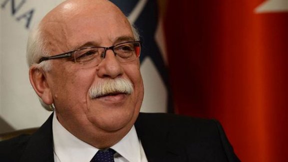 Branş Öğretmenlerinden Sn. Nabi Avcı'ya  Jest