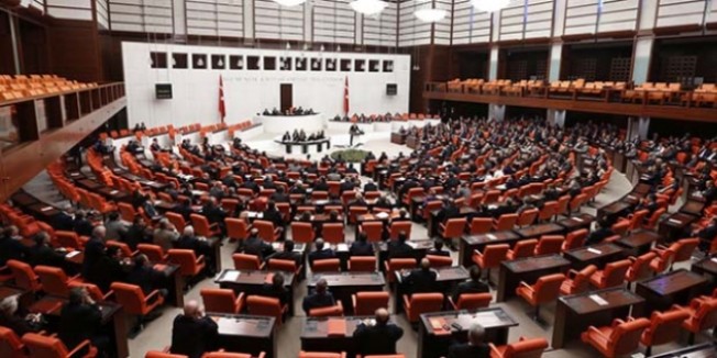 Meclis, staj öğrencilerine ücret ödenmesinde sorunları araştıracak
