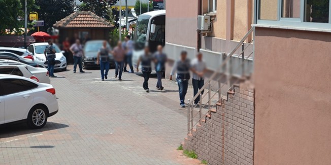 2 Memur ByLock'tan tutuklandı