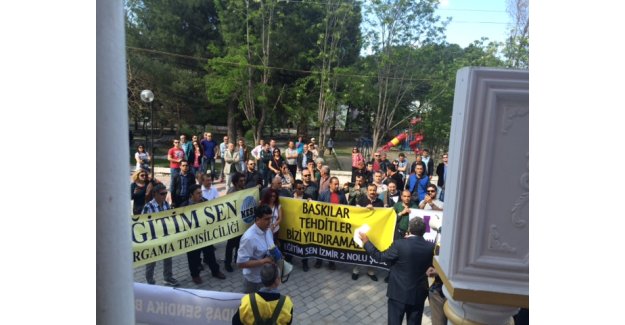 İlçe Milli Eğitim Müdürü Protesto Edildi
