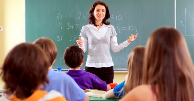 Aday öğretmenler kadro için sınava girecek