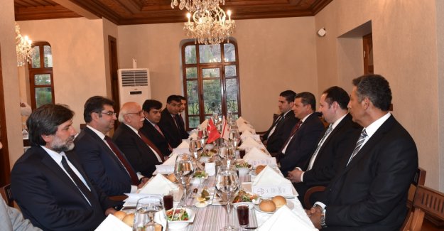 Bakan Avcı, KKTC Millî Eğitim Bakanı Dürüst ile bir araya geldi