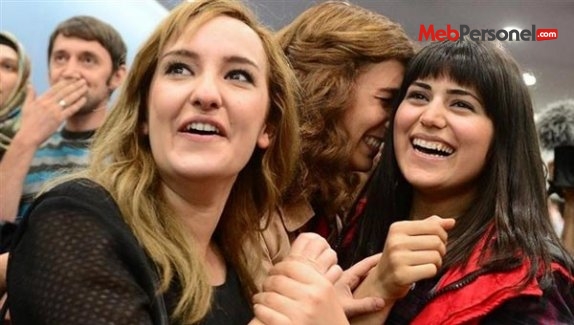 Yeni Atanan Öğretmenler İlk Oraya Nereye Başvurmalı? Hangi Belgeleri Götürmeli?