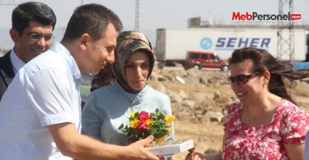 Şırnak'a atanan öğretmenlere sürpriz