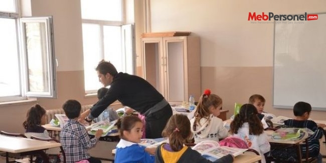 Doğu'ya atanan öğretmene Kürtçe öğretilecek