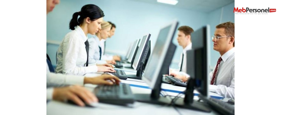 Erkek Memurlar Kot, Kadın Memurlar Başörtülü Üniforma İstiyorlar