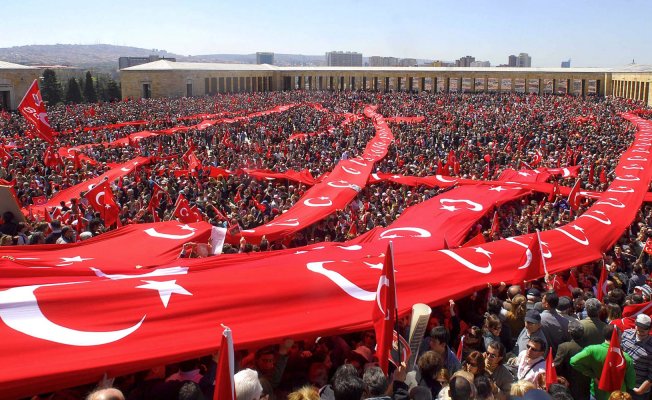 Cumhuriyet, Nasıl  Hayat Bulur?