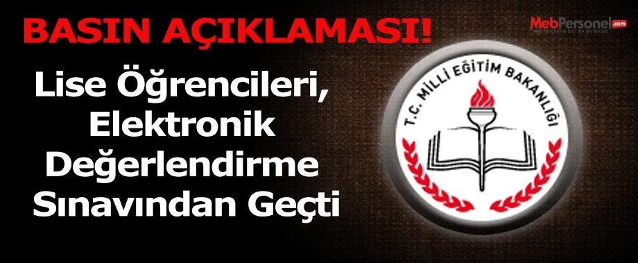 Lise Öğrencileri, Elektronik Değerlendirme Sınavından Geçti