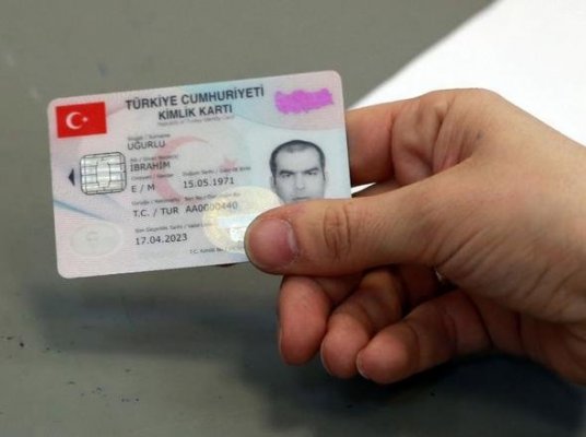 Çipli kimlik dağıtımı 2023'te tamamlanacak