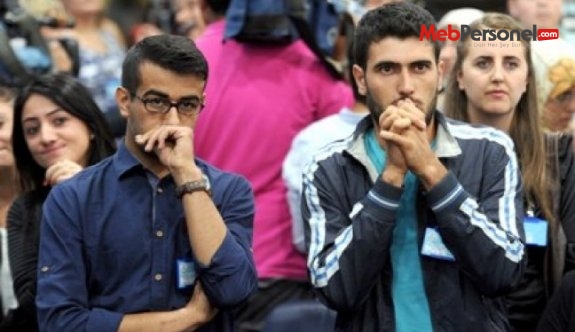 MEB, 15 bin sözleşmeli öğretmen daha alacak