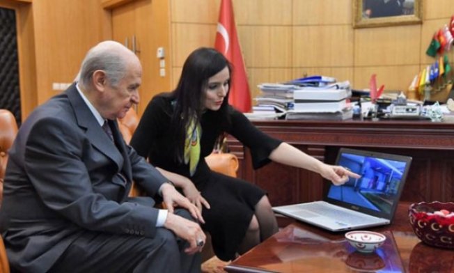 Afrin'in ilk şehidinin vasiyeti olan okul projesi Bahçeli'ye sunuldu
